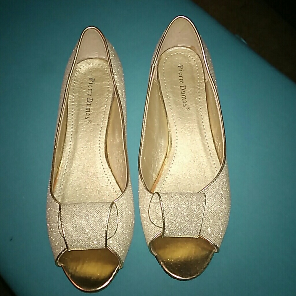 Ladies shoes